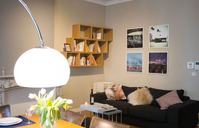 Charming Triplex Near Avenue Louise - Photo 25