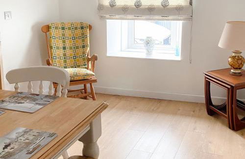 Snowdrop Cottage - Photo 5