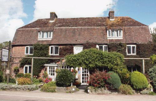 Churchview House - Photo 1