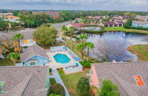 SPECTACULAR, NEW Professional Decor, Near Dis, NO Steps, Pool, Patio, LOW Rates! - Foto 27