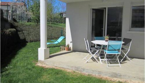 SUPERBE APPART AVEC JARDIN ET PISCINE - Foto 5