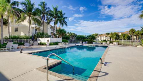 Walk to Beach 1st-Floor Unit with Pool in Melbourne - Foto 2