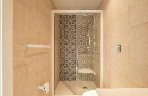 Marvellous Apt with a Large Private Terrace - Foto 23