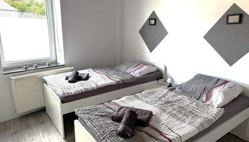 Spacious Apartment in Eschweiler - Foto 4, towels, heating