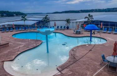 Beautiful Lakeside Oasis - Foto 16