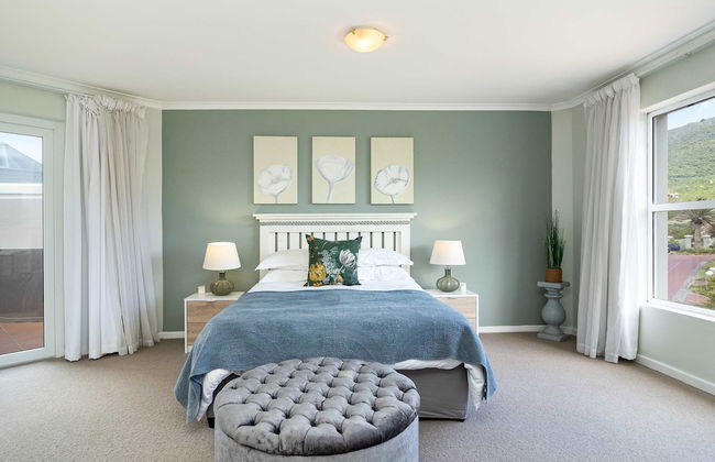 3 Bedroom Family Apartment Beach Club - Houtbay - Photo 17