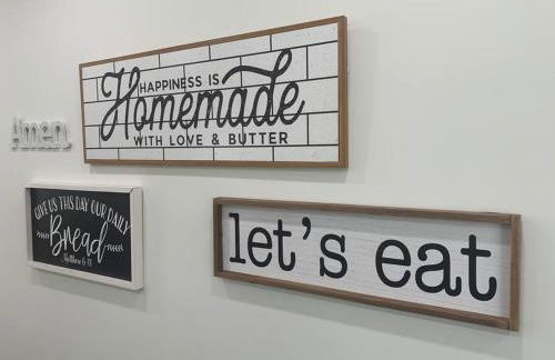 Remodeled Farm House with Plenty of Charm - Foto 16