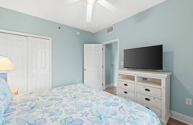 Laketown Wharf by Book That Condo - Foto 33