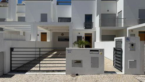 BS House Praia da Lota - Casa à Beira-Mar - Foto 1