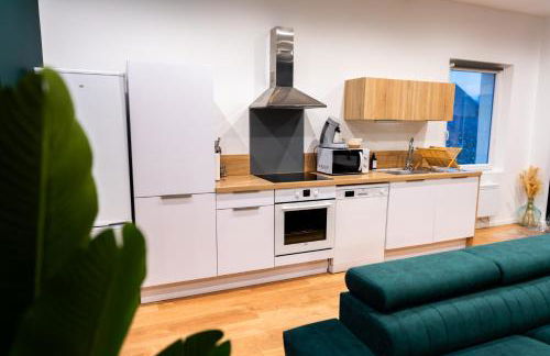 Grand loft familial 4 chambres avec parking privé - Foto 7