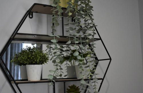 Central, Contractor&Family Friendly, SmartTV - Foto 38