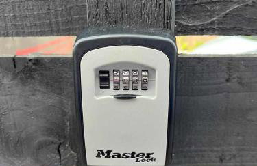 Casa di pietra - Cardiff City centre apartment with patio, Free private parking - Foto 14