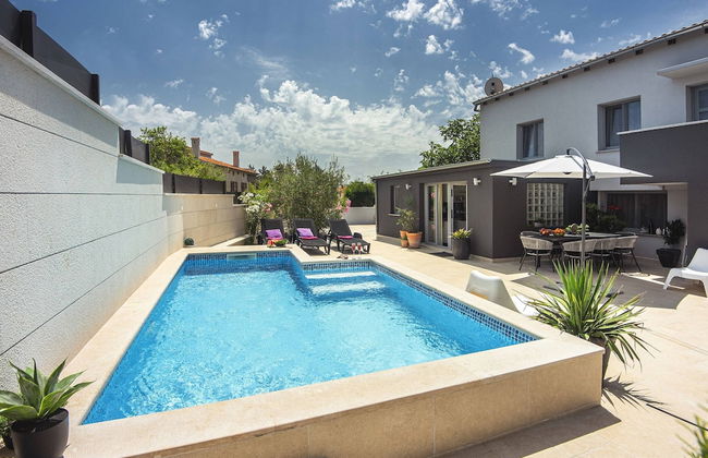 House in Liznjan With Private Pool - Foto 12