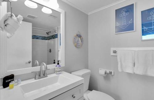 St Thomas - Waterfront Penthouse sleeps 16 w Pool & Boat Dock - Foto 17