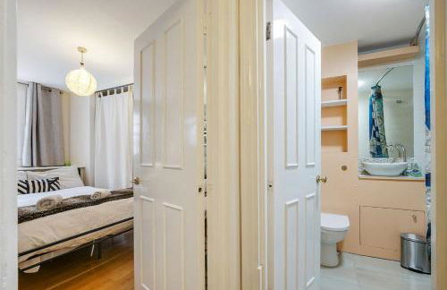 Camden Flat 2BR Home with Large Private Terrace - Foto 24