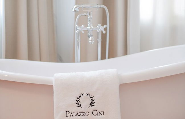 Palazzo Cini Luxury Rooms In Pisa - Foto 21