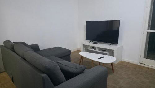 Appartement 70m² Pierrelatte Cosy, NETFLIX+WIFI - Foto 3
