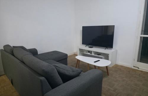 Appartement 70m² Pierrelatte Cosy, NETFLIX+WIFI - Foto 3
