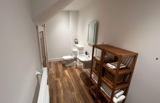 NEW 1BD Contemporary Home Upper Dunblane - Photo 8