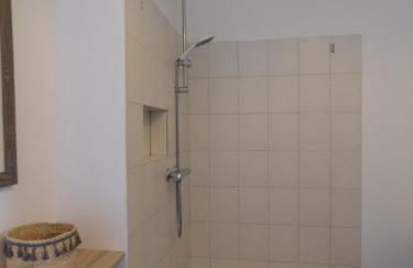 AU PLAISIR D ETAPE- ACCUEIL PELERINS uniquement - Photo 9