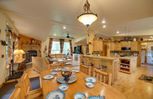 'Moose Lodge' Cabin w/ Entertainment Gazebo! - Foto 5