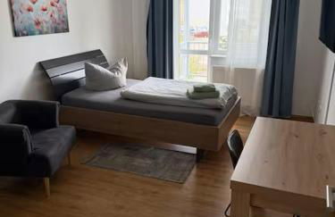 Wohnung in Magdeburg-Salbke mit Balkon und WLAN - Foto 2