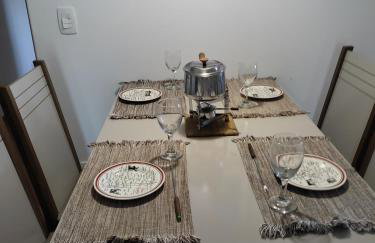 Apartamento confortavel Centro de Teresopolis Pet Friendly NOVO - Foto 2