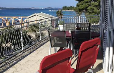 Apartments More - Photo 16