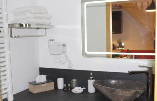 Gite MERLIN Spa Privatif et Sauna - Foto 9