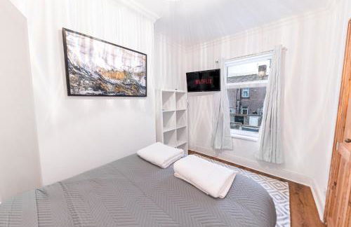 *King Bed* Comfy City House - Foto 13