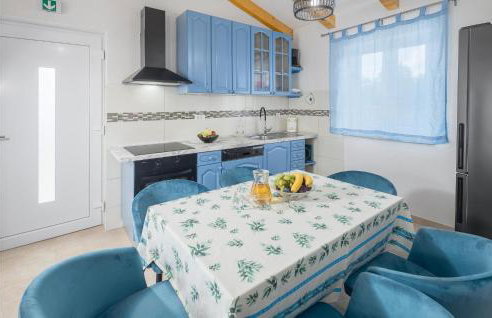 Awesome Home In Malisi With Kitchen - Photo 6