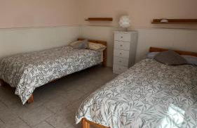 La Casita de Noe con vista al Pantano de San Juan - Foto 11