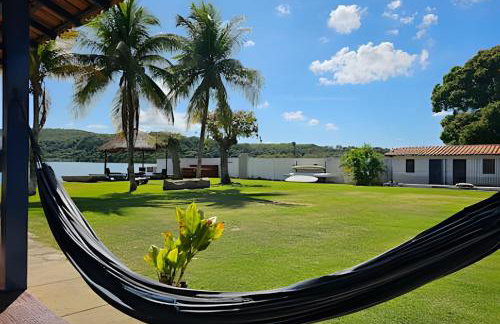 Conforto à beira da lagoa - Foto 15