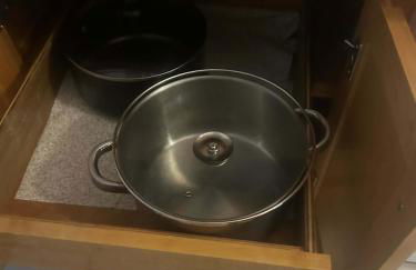 Private Pool & Yard Mins to Dining & University - Foto 48