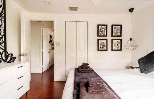 4BD 2BA - Black&White ArtBNB - Antique Row WPB - Foto 11