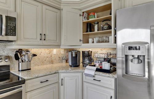 Palm Valley Full Access to Golf, Tennis, and Pickle Ball- Luxury 3 King Beds 3 Full Baths - Foto 21