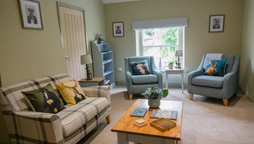 Acorn Apartment - Photo 1