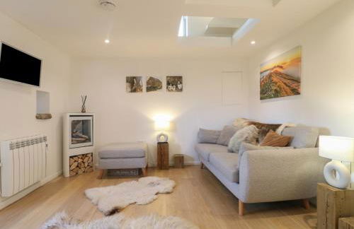 Little Barn - Photo 5