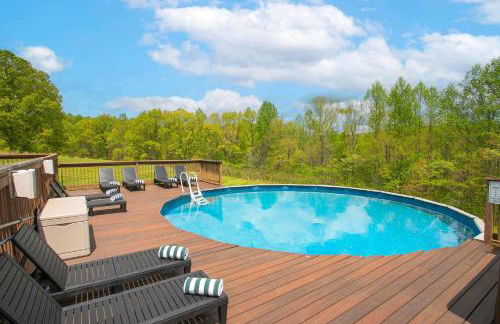 Secluded 18-Acres with Pool Hot Tub Pool Table - Foto 3