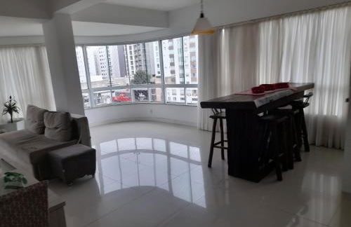 Confortável apartamento na praia - Foto 11