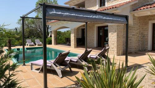 Villa Cecilia - 4 bedrooms, 4 bathrooms, heated inside pool, gym - Foto 3