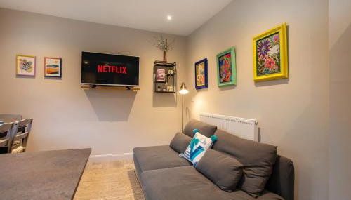 4 Bed Contractor Accommodation in Longbridge - Foto 2