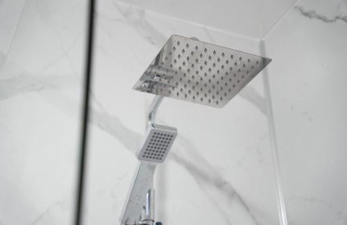 NEW! 2 bedroom house in Newcastle Upon Tyne - Foto 17