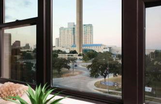 Modern 2BR Getaway-w Parkng, Near Rvrwlk&Conv Ctr - Foto 58