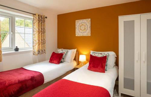 Luxurious 4 Dbl Bedroom house- home away from home - Foto 22