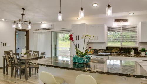 Keaau Getaway with Patio, 3 Mi to Shipman Beach! - Foto 2