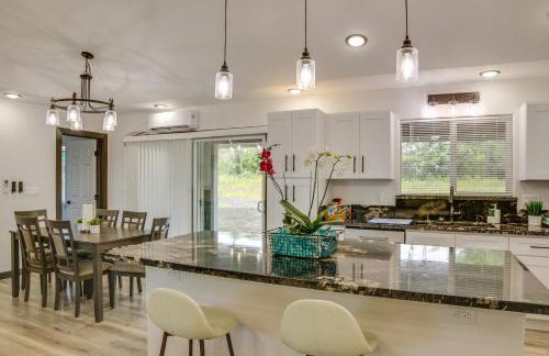 Keaau Getaway with Patio, 3 Mi to Shipman Beach! - Foto 2