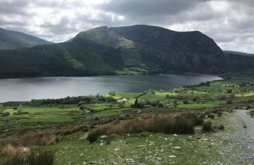 Apartment 2, Gorwel Glas - Photo 27