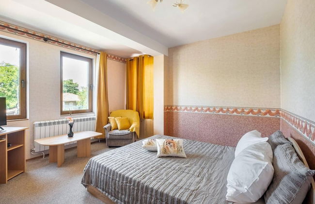 Lovely 5-bed Authentic House in the Arbanasi - Foto 10