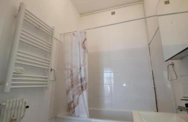 IDEAL appartement 6 PERS Gare LILLE FLANDRES - Foto 1